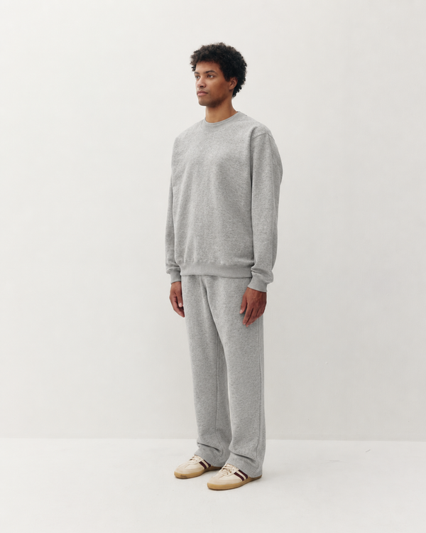 Essential Crew Sweatshirt